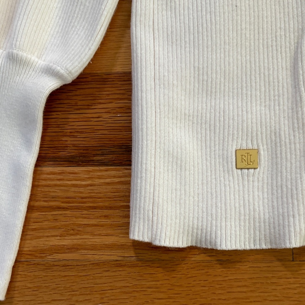 Ralph Lauren White Turtleneck Sweater - Picture 2 of 5
